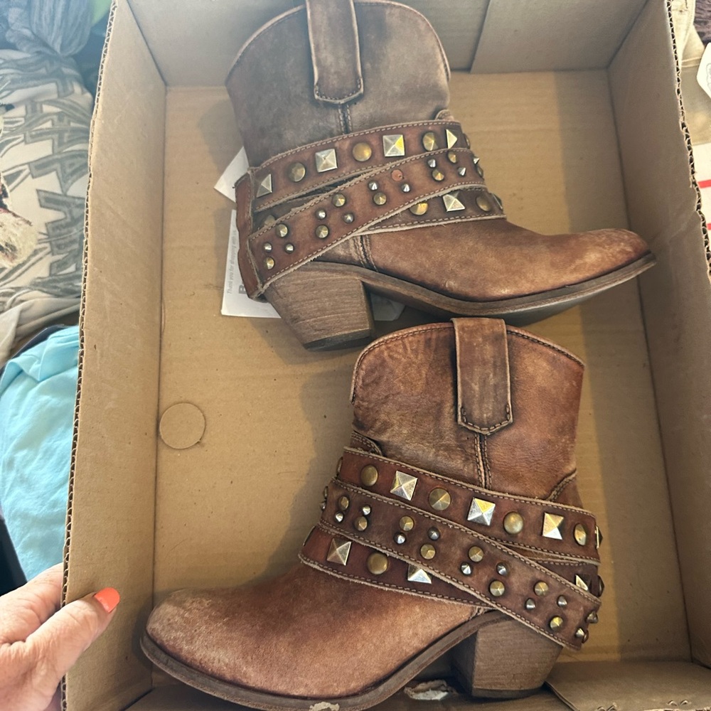 Corral Booties in cognac studded strap